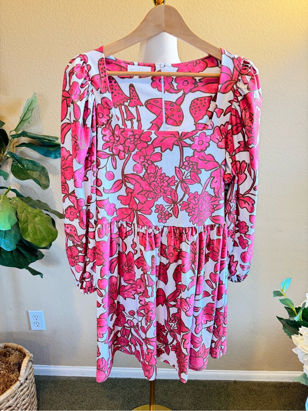 Smith & Quinn Floral Long Sleeve Dress - Large - Pink & Red Square Neck Stretch
